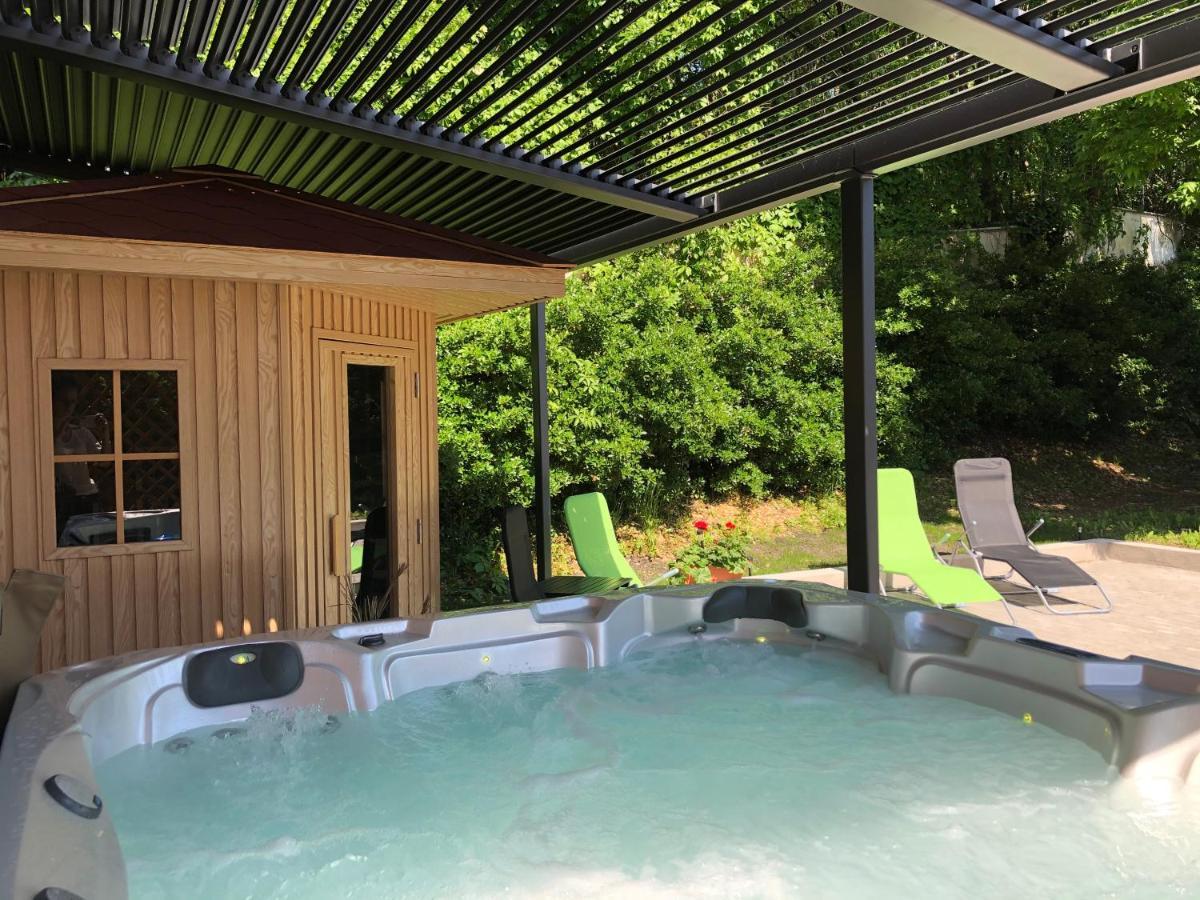 Aqua Villa Eger Luaran gambar