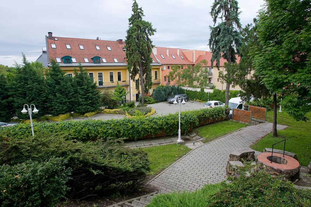 Aqua Villa Eger Luaran gambar