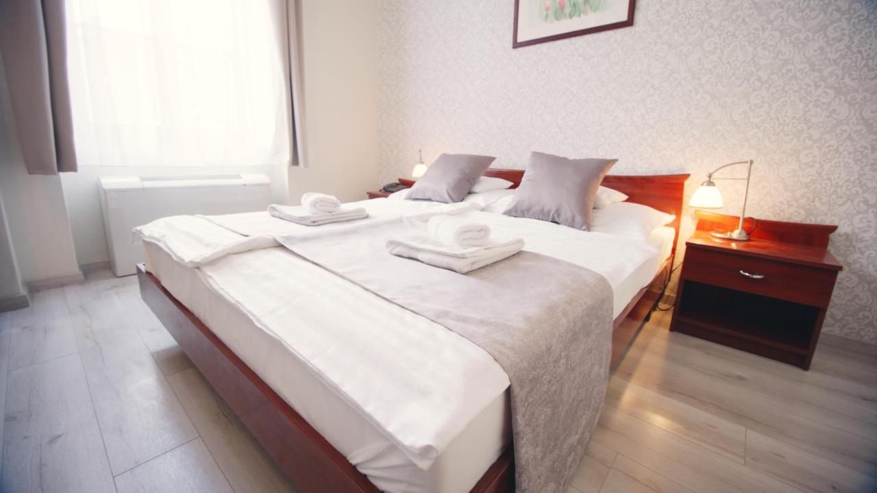 Aqua Villa Eger Luaran gambar