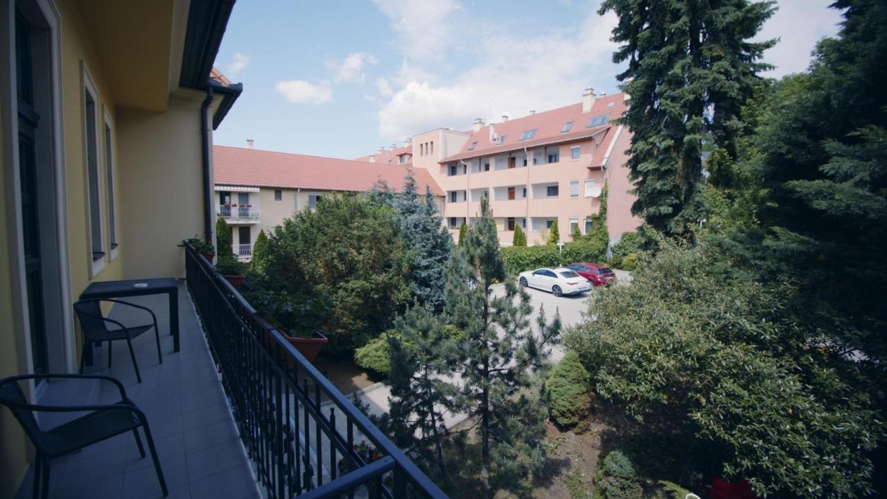 Aqua Villa Eger Luaran gambar